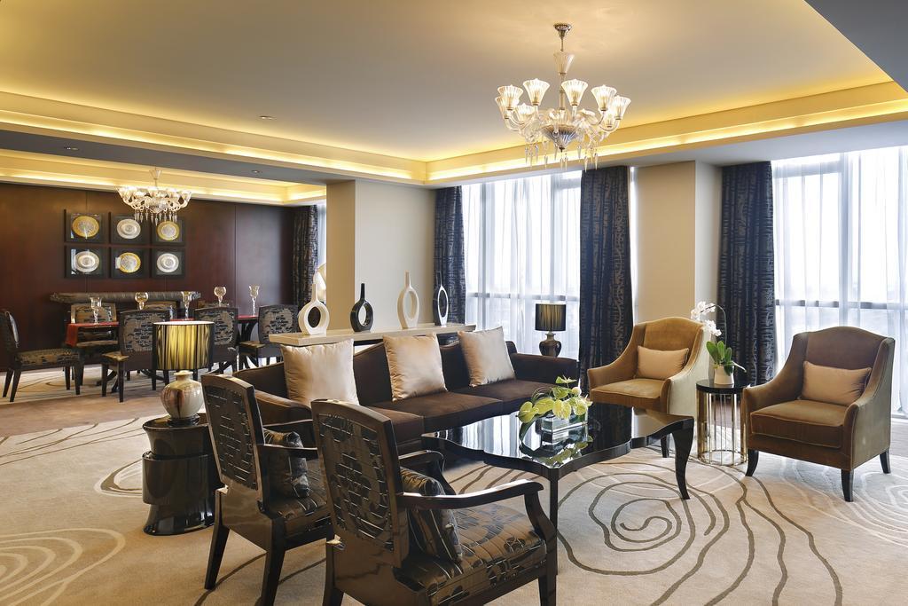 The Qube Hotel Shanghai -Close To Pudong International Airport And Disney Land Екстериор снимка