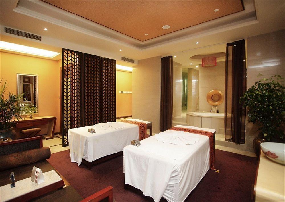 The Qube Hotel Shanghai -Close To Pudong International Airport And Disney Land Екстериор снимка