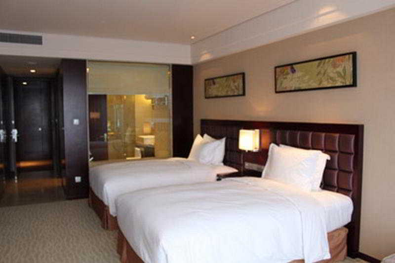 The Qube Hotel Shanghai -Close To Pudong International Airport And Disney Land Екстериор снимка